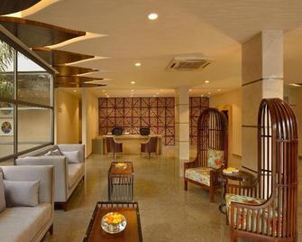 Kabir Hotel & Spa - Vadodara - Lounge
