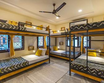 Zostel Visakhapatnam (Vizag) - Visakhapatnam - Bedroom