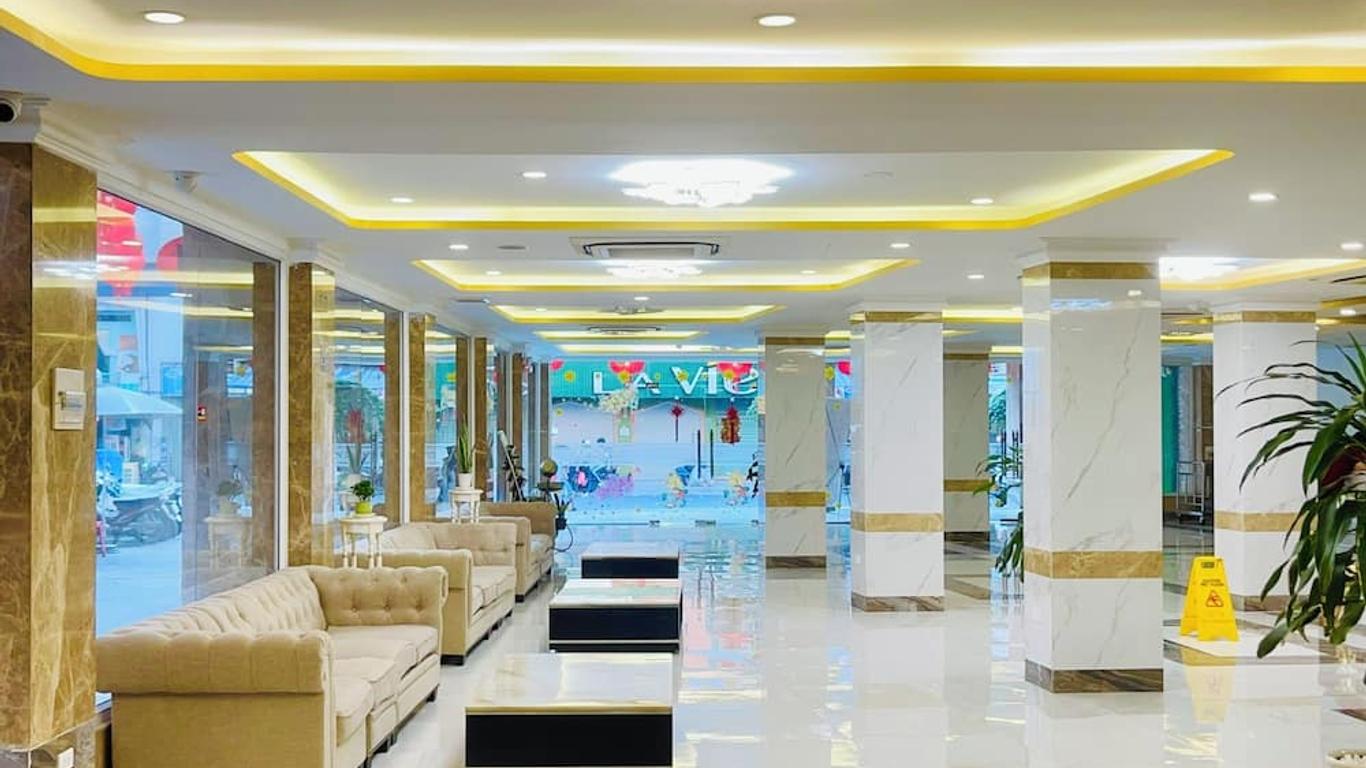 Dong Kinh Hotel