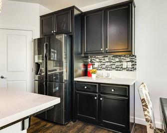 Walk To Parks Mountain House Retreat Wit - Tracy - Küche