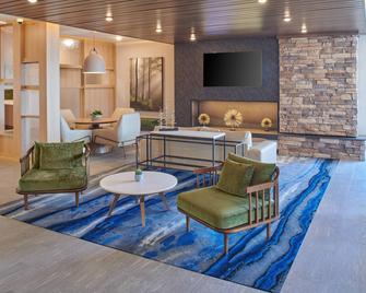 Fairfield Inn & Suites by Marriott Louisville Jeffersonville - Jeffersonville - Lounge