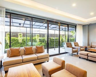 Livotel Hotel Kaset Nawamin Bangkok - Bangkok - Lounge