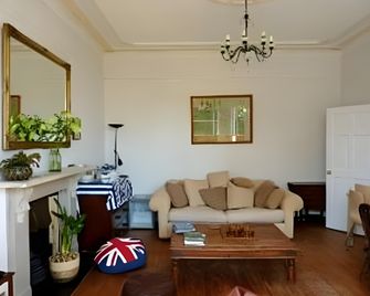 Broadstairs House - Broadstairs - Obývací pokoj