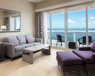 DoubleTree by Hilton Grand Hotel Biscayne Bay - Miami - Ruang tamu