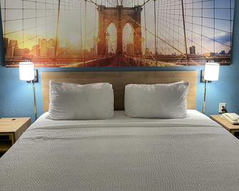Days Inn By Wyndham Jersey City / Nyc Area - Jersey City - Chambre
