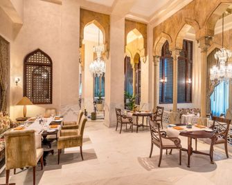 Mövenpick Hotel Al Khobar - Al Khobar - Ravintola