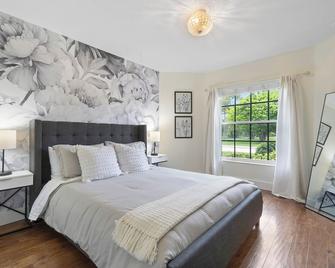 Jupiter's Beacon Villa - Jupiter - Bedroom