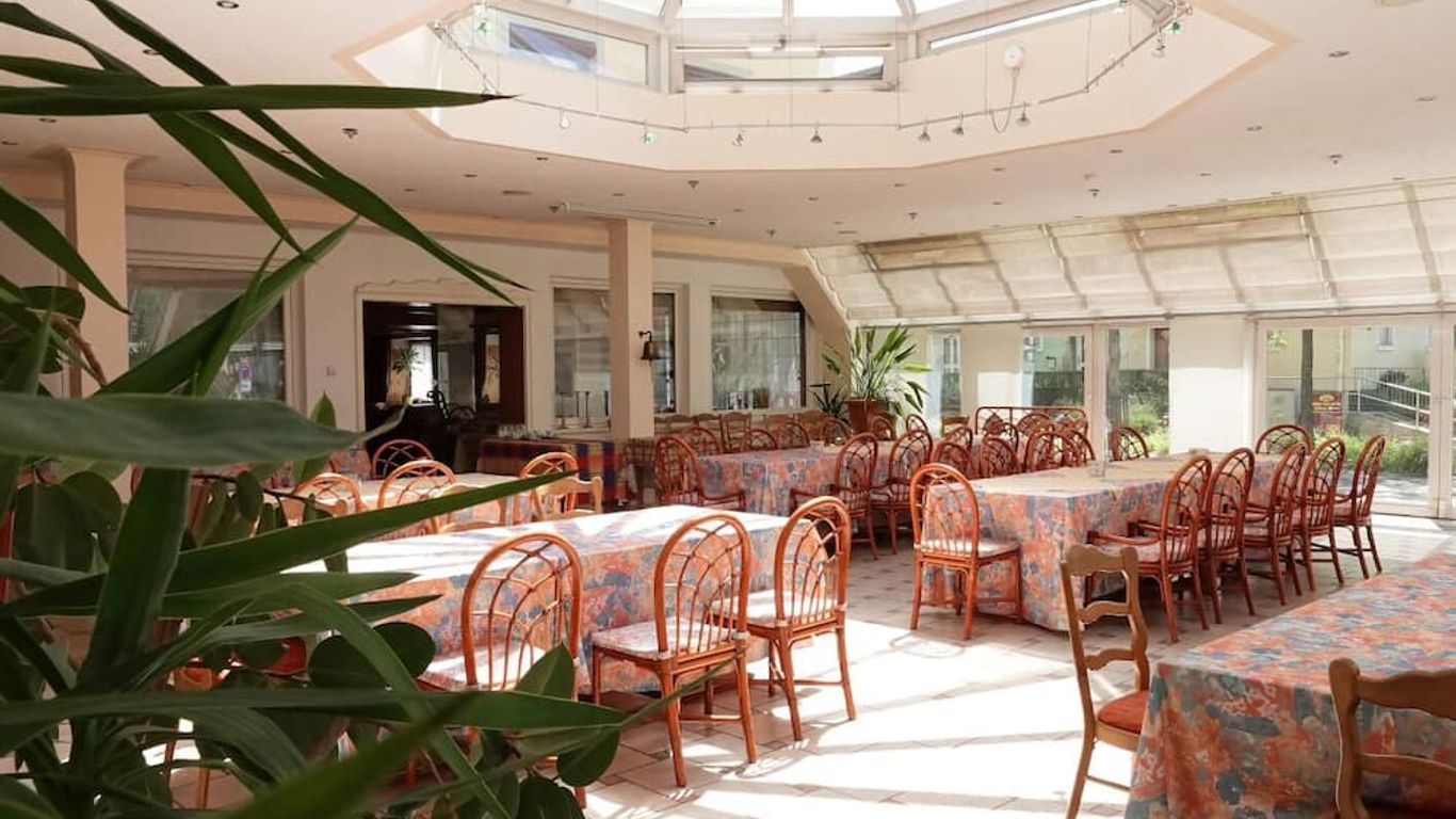 Hotel-Restaurant Zum Kirschbaum