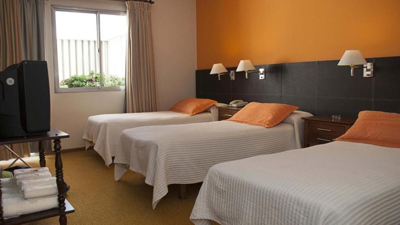 Hotel Augustus