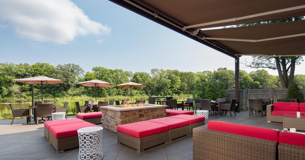 Holiday Inn Milwaukee Riverfront ab 74 €. Hotels in Milwaukee KAYAK