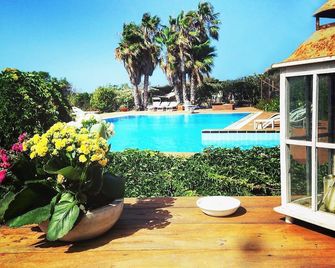 Le Lanterne Resort - Pantelaria - Piscina