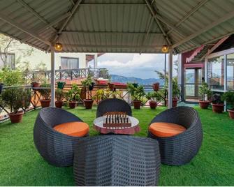 Maple Resort Chail - Shimla - Patio