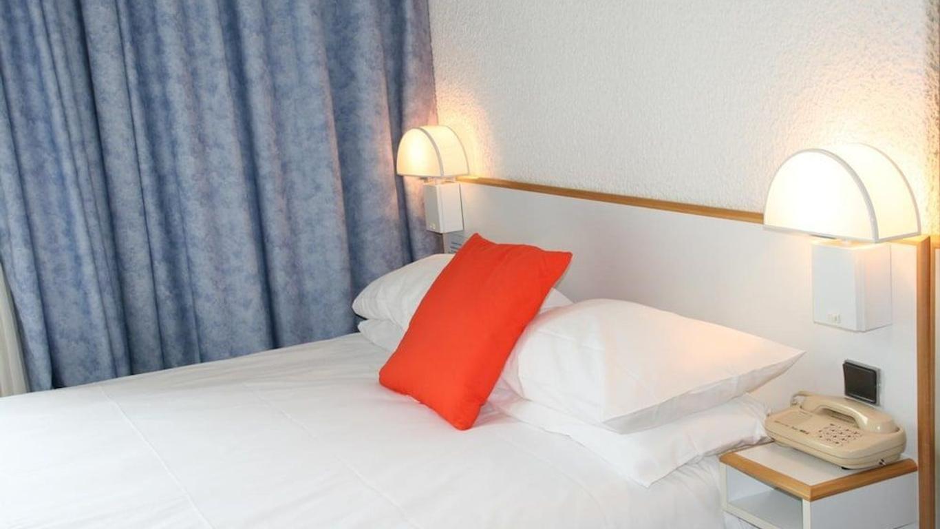 Hôtel des Thermes Les Dômes