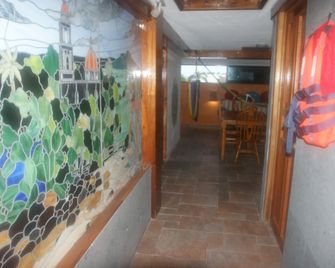Izsla Hostel - Playa del Carmen - Pasillo