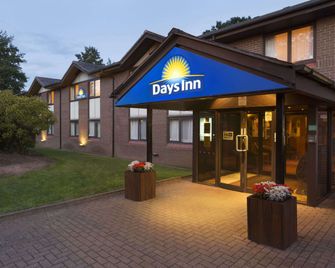Days Inn by Wyndham Taunton - Taunton - Κτίριο