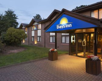 Days Inn by Wyndham Taunton - Taunton - Κτίριο