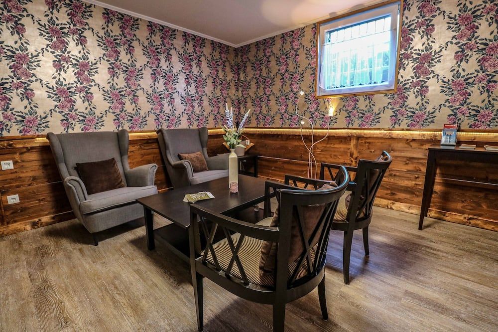Garni Hotel Rödelheimer Hof - Frankfurt am Main - Dining room