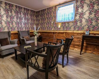 Garni Hotel Rodelheimer Hof - פרנקפורט אם מיין - חדר אוכל