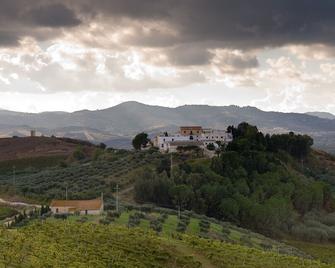 Agriturismo Sirignano Wine Resort - Sirignano - Edificio