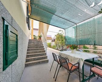Apartment Ivanka - Trogir - Patio