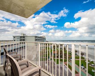 Perry's Ocean-Edge Resort - Daytona Beach - Balkon