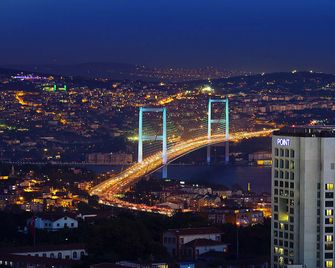 Point Hotel Barbaros - Istanbul - Vista esterna