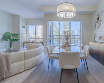 Skyline Suites - Walk to Mtcc, Acc, Rogers Centre & Entertainment District - Toronto