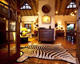 Jembisa Bush Home - Vaalwater