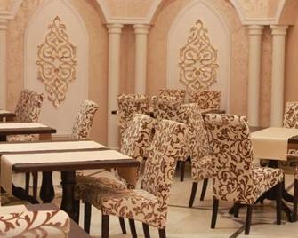 Bilyar Palace - קאזאן - מסעדה