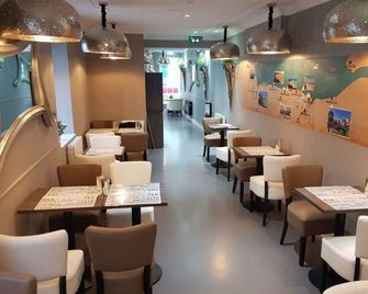 Hôtel Le Saint Patrice - באיואו - מסעדה