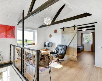 Nice apartment in Ringkøbing with WiFi - Ringkøbing - Soggiorno