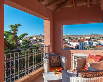 The Varos Residences Hotel - Város - Balcony