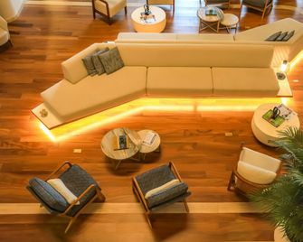 Delta Hotels by Marriott San Jose Aurola - San José - Living room