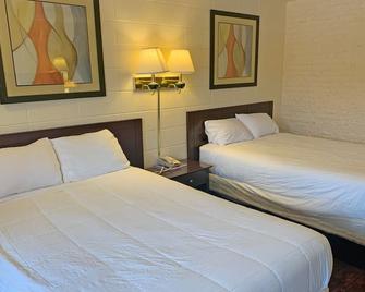 Budget-Friendly Stay near Virginia Tech University with Free Parking - Blacksburg - Schlafzimmer
