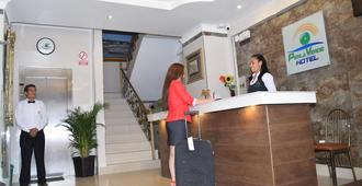 Hotel Perla Verde - Esmeraldas - Recepción