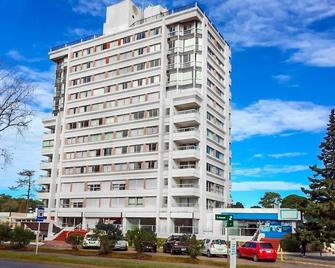 Club Sol Del Este - Punta del Este - Building