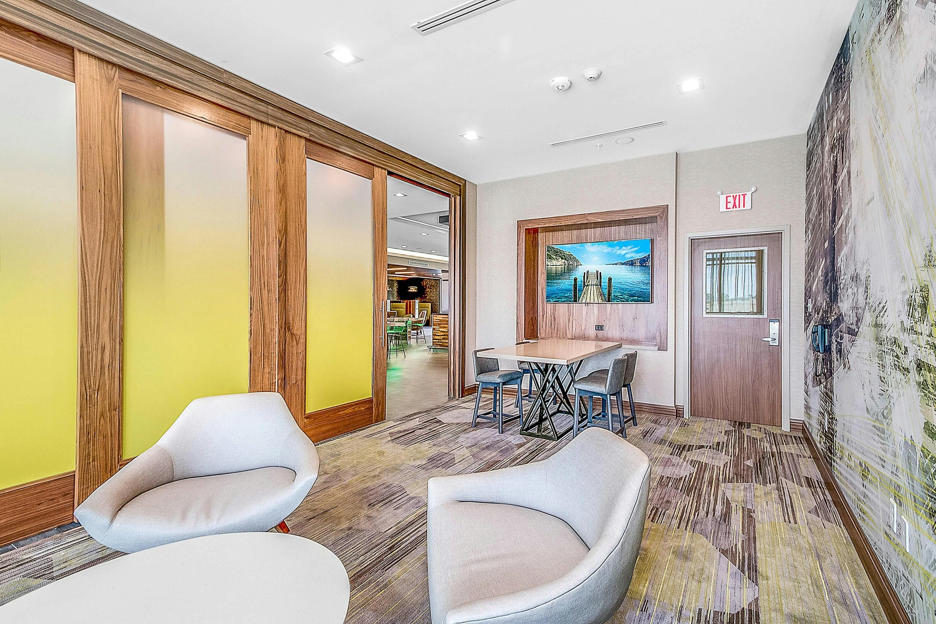 Courtyard by Marriott Longview North - לונגוויו - סלון