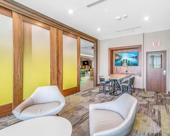 Courtyard by Marriott Longview North - לונגוויו - סלון