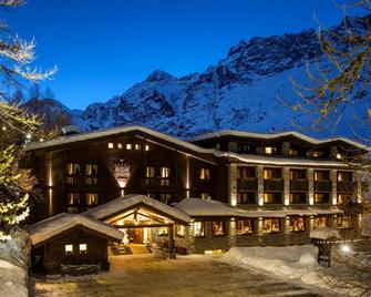 Hermitage Hotel & Spa - Breuil-Cervinia - Building