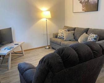 Close to Everything! - Sturgeon Bay - Sala de estar