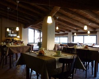 Cal Maginet Hotel - Vilavert - Restaurante