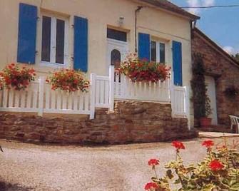 House labeled 'Clévacances' with free wifi - Châteaulin - Edificio