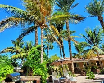 Coco Cabañas and Casitas Vacation Rentals - Loreto - Alberca