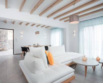 Terra Pietra Luxury Villas & Suites - Lardos - Living room