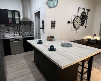 Gîtes and Gym - Lesparre-Médoc - Cuisine