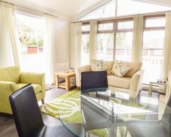 73-The Lodge - Llanon - Comedor