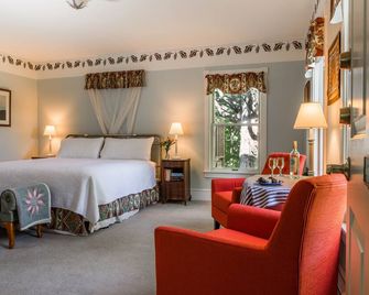 Maple Hill Farm Inn - Hallowell