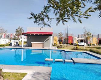 Lovely 2-bedroom condo with WiFi in Tizayuca - Tizayuca - Basen