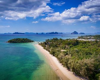 Dusit Thani Krabi Beach Resort - Krabi - Playa