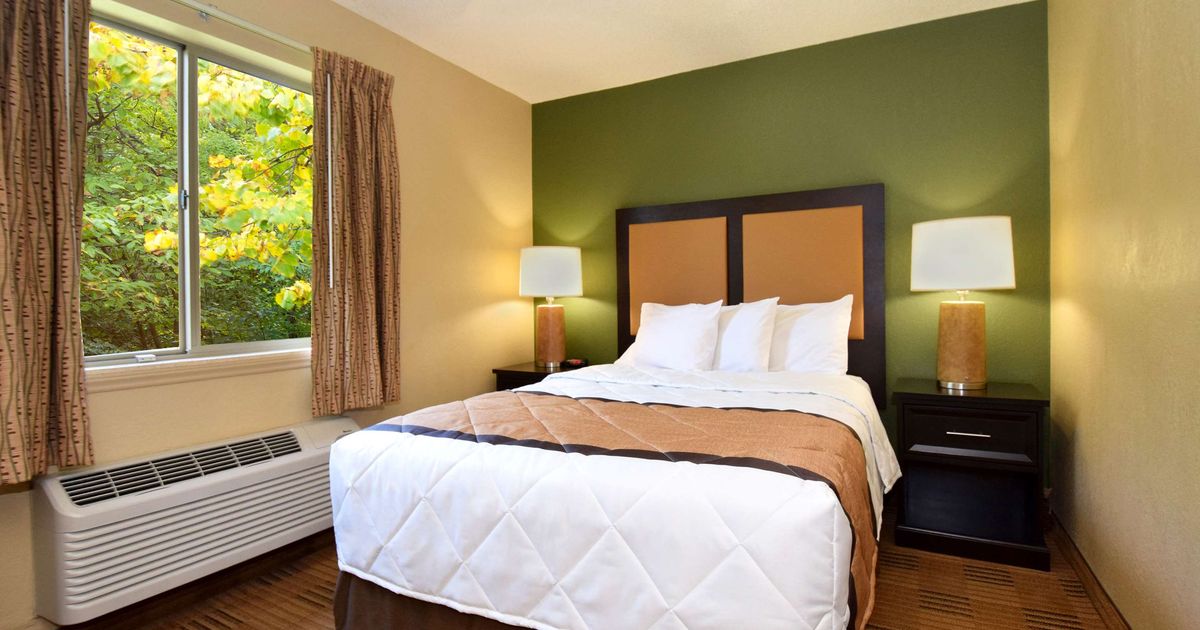 Extended Stay America Suites Nashville Airport Elm Hill Pike from